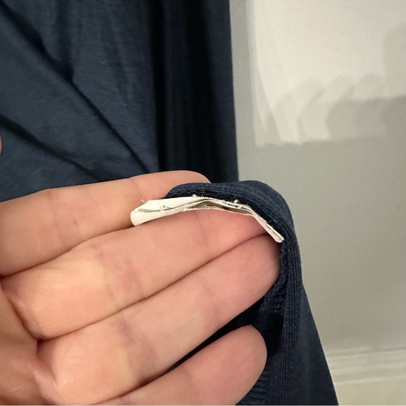 Under Armour Men’s Navy Blue  Long Sleeve 1/4 Button Up Collard Shirt Sz XL GUC - Picture 7 of 9